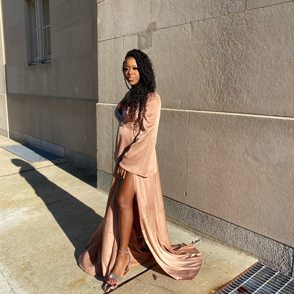 Dress - Picture 2 of 5